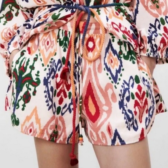 Zara 2pc Hanoi Ikat KIMONO & Shorts Set size -Medium NWT - Picture 2 of 9